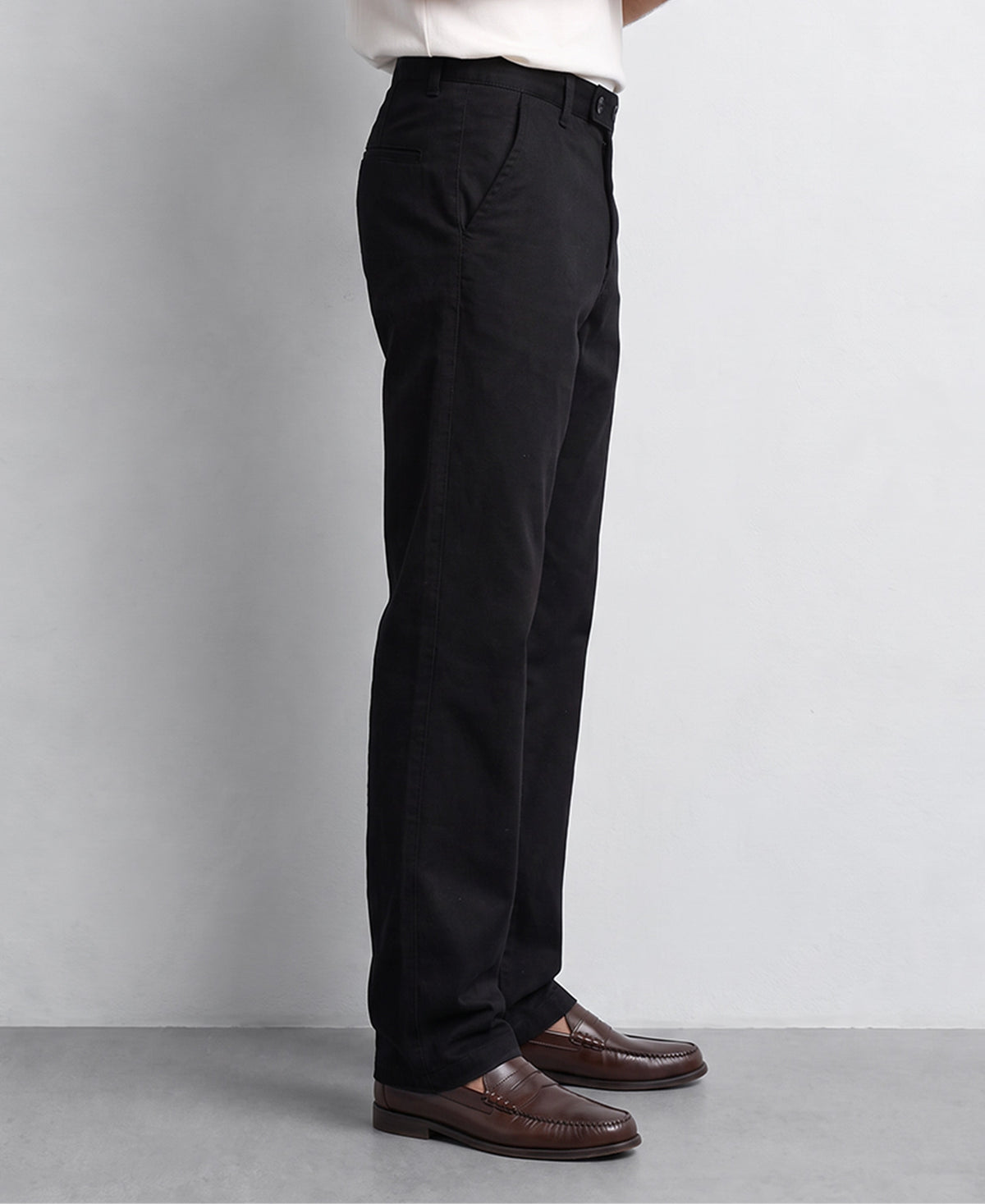 Black Lightweight Trouser